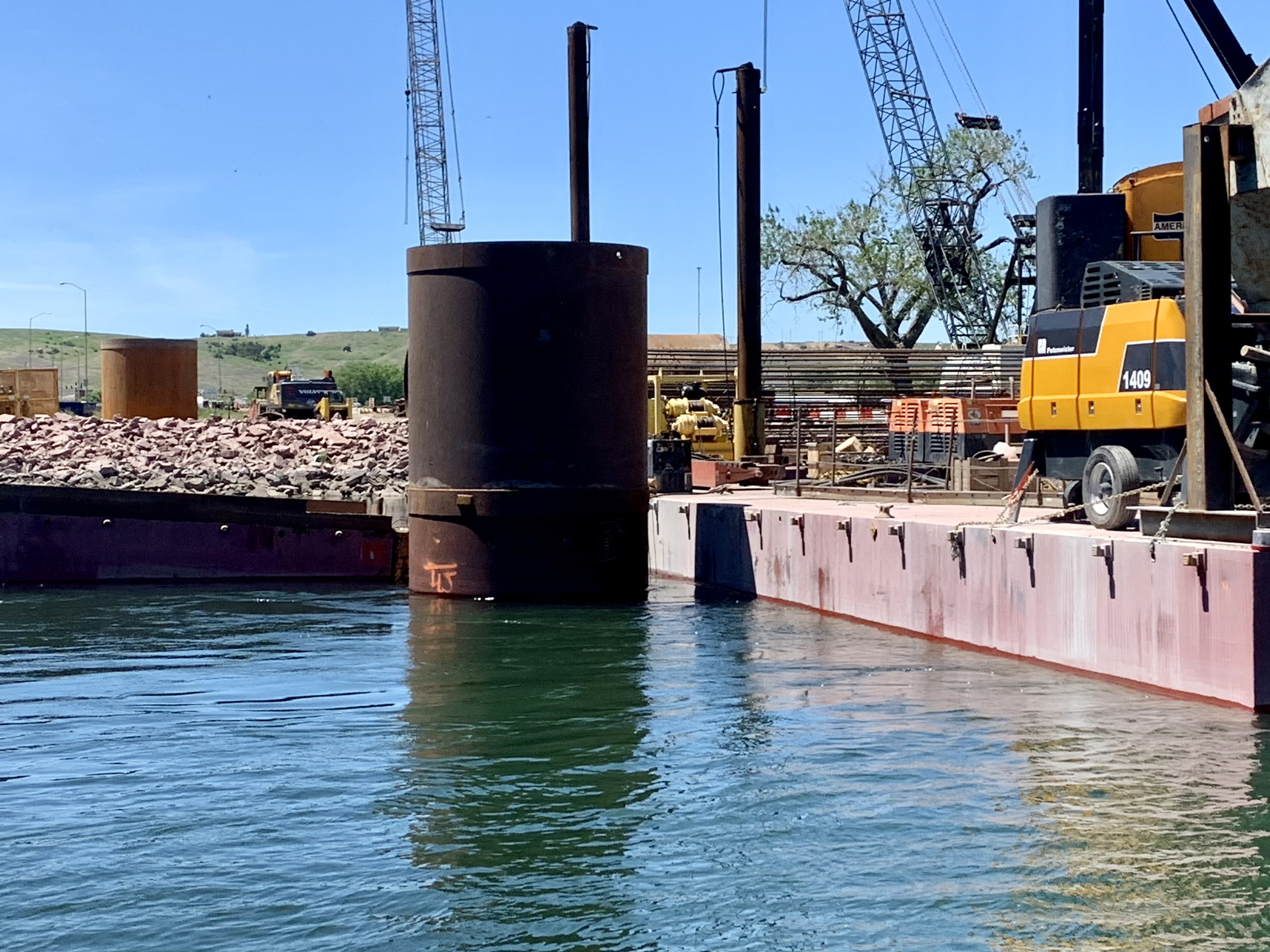 Your resource for continuous updates on the Pierre-Fort Pierre Bridge ...